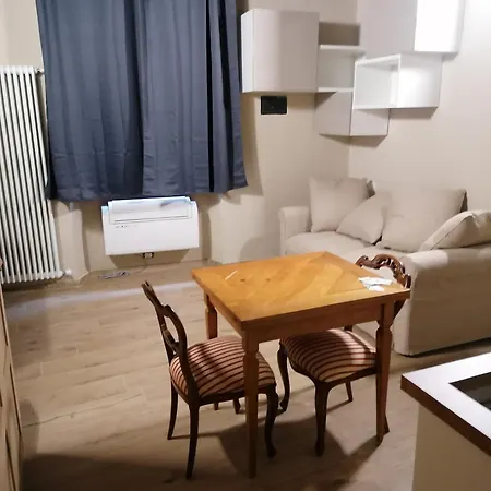 Affittacamere Piazza Nettuno Luxury Palace - By Bolognacentro Luxuryh