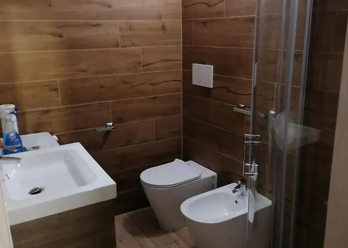 Piazza Nettuno Luxury Palace - By Bolognacentro Luxuryh